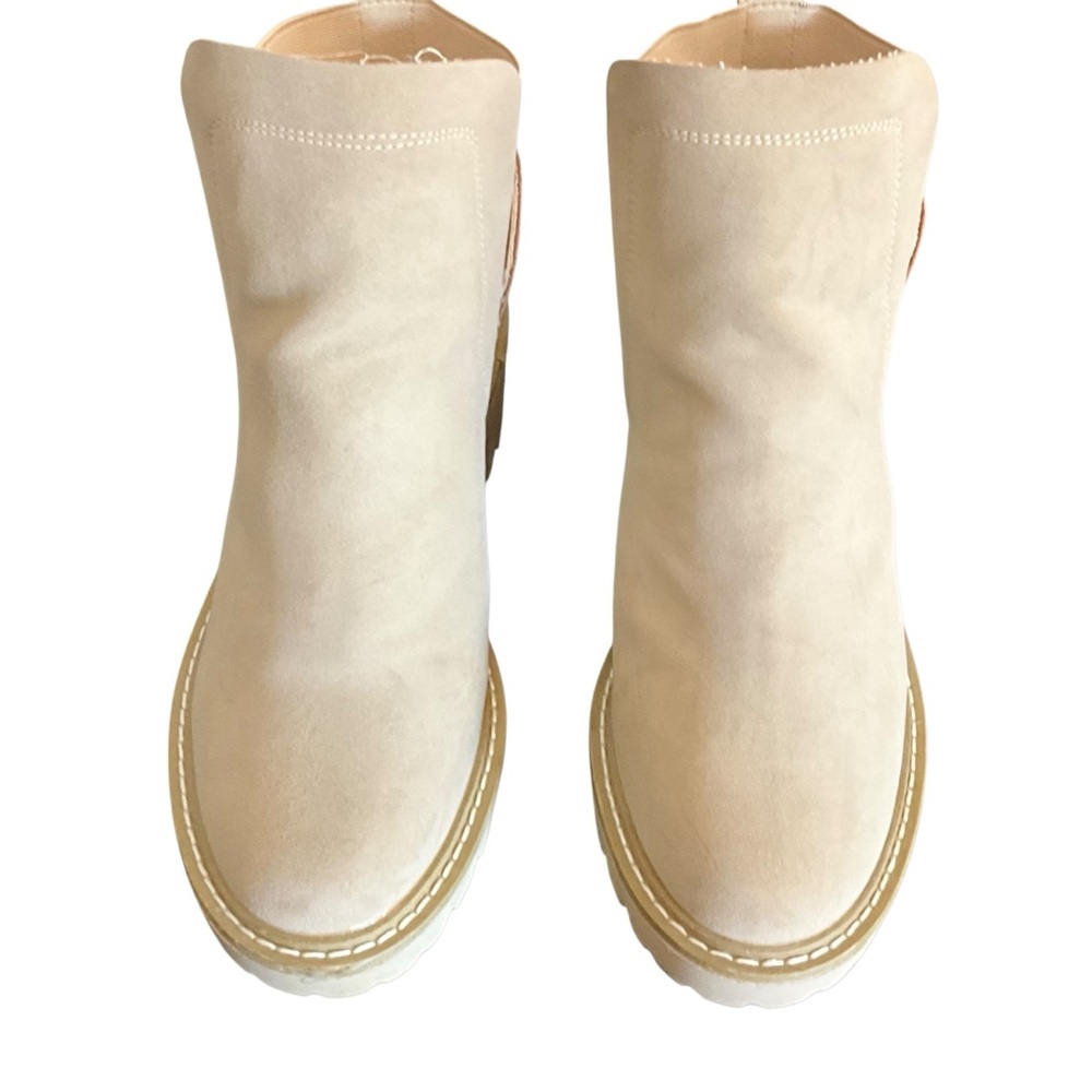 Nicole Miller New York Pocas Lug Sole Chelsea Bootie - Picture 2 of 8